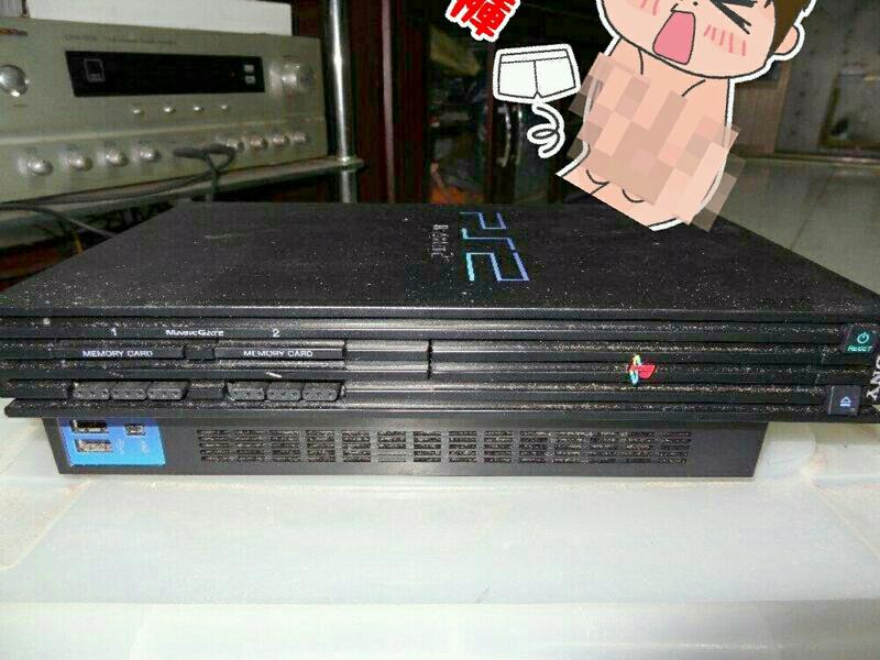 PS2 主機 SCPH-39007[有改機]+原廠震動手把1隻+8GB記憶卡+7/8片的遊戲片.[2手機]