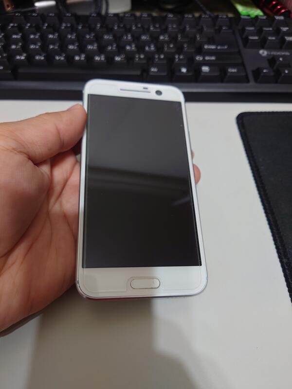 HTC 10 銀色64G空機