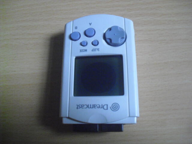 ※隨緣電玩※已絕版 Dreamcast．日本製造原廠記憶卡㊣正版㊣螢幕故障/實際拍攝/裸機包裝．一組價 399 元