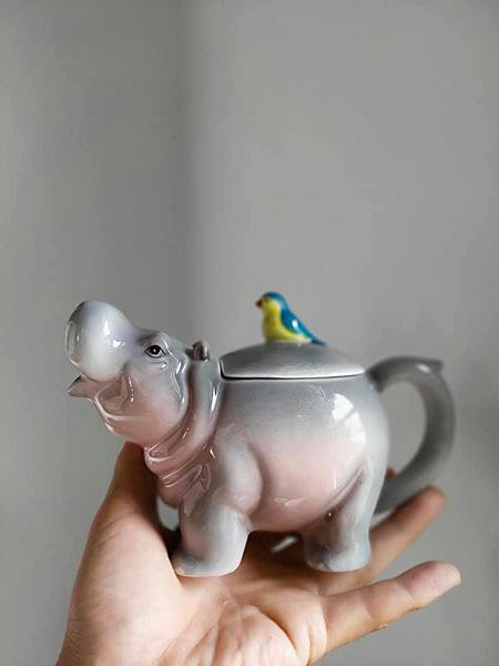 大推! USA 極可愛 vintage Hippo ( with Bird ) . 超可愛河馬 茶壺 小鳥在背上!  L