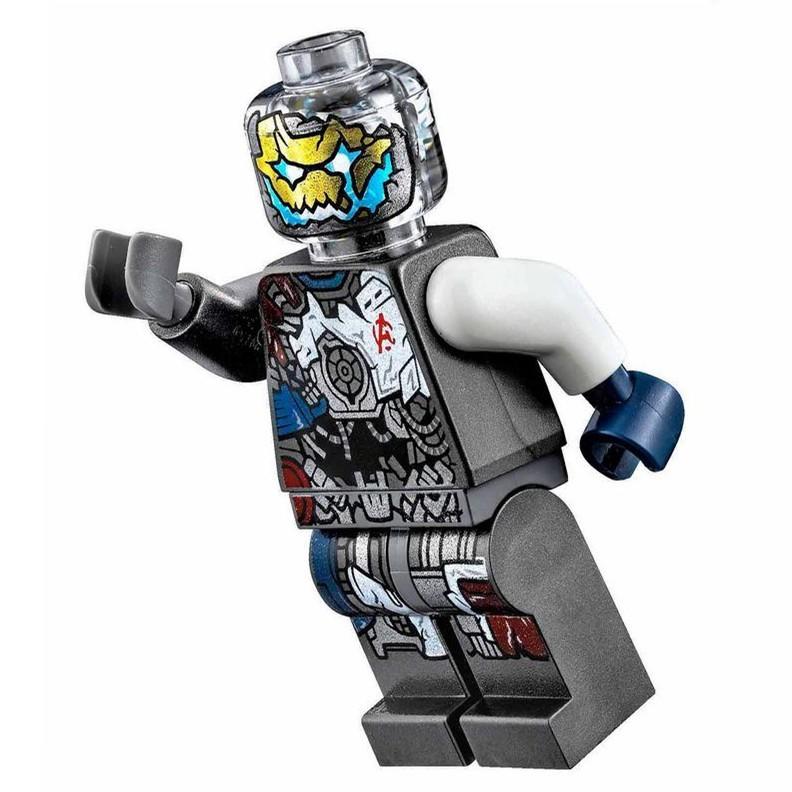 LEGO 樂高 超級英雄人偶  襲擊復仇者聯盟 奧創 Ultron MK1  含推進器 76038