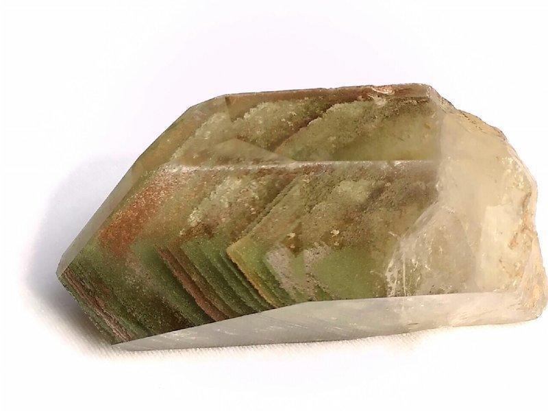 【REIKI 能量石】綠水晶 綠幽靈 Green crystal rare 175g 天然寶石 原礦 精品 對應心輪
