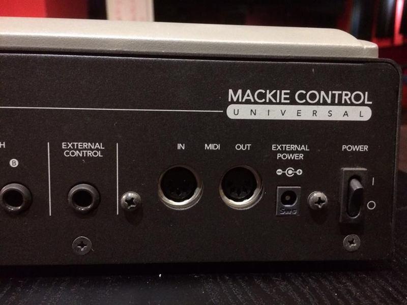 Mackie Control Universal(錄音用控制鍵盤)