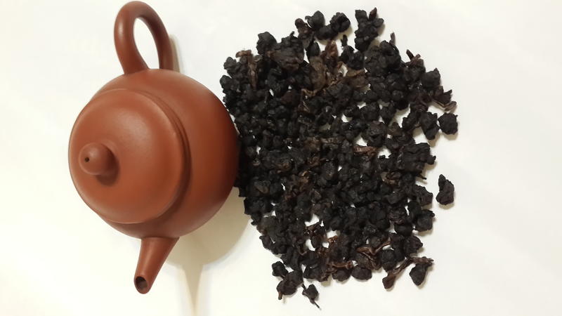 台灣烏龍茶老茶(自家烘培)阿里山春冬茶半斤「烏龍茶老茶」