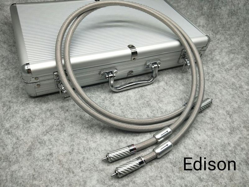 Edison audio  銀河旗艦     方芯銅RCA 訊號線  (一對2條不含鋁盒)