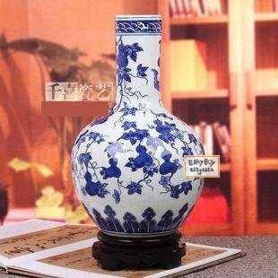 【EZBUY】景德鎮陶瓷器青花瓷花瓶天球花瓶葫蘆藤工藝品 古典家居擺件