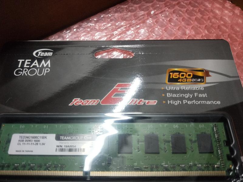 十銓記憶體 全新盒裝 DDR3 1600 4G盒裝
