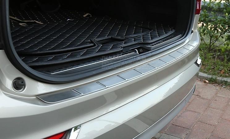 【頂級汽車精品】高品質 新款 VOLVO XC90 專用 金屬  後護板  防刮 外護板