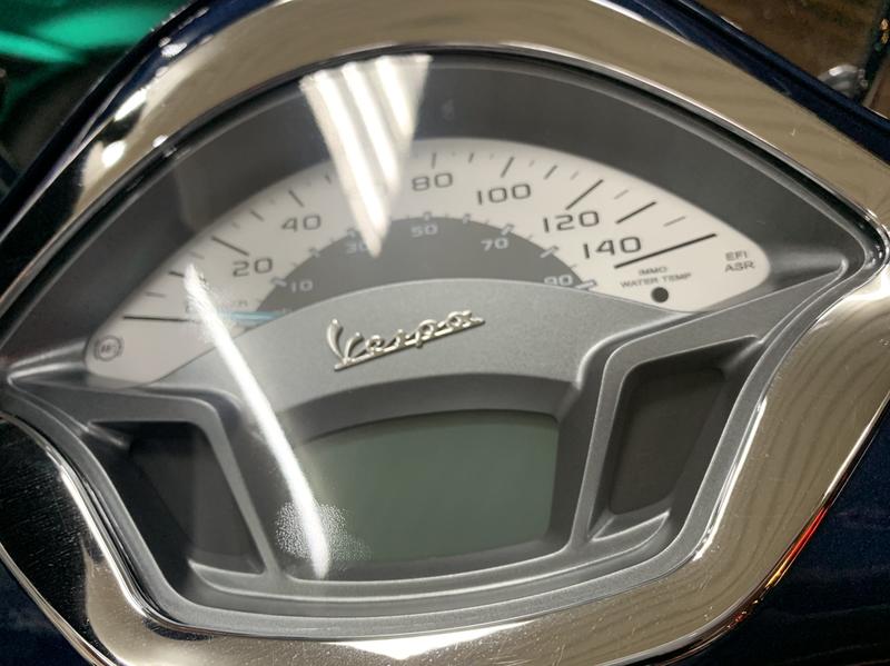 【凱威車藝】Vespa GTS 偉士牌 儀表板 保護貼 犀牛皮 自動修復膜 適用年份13-15年