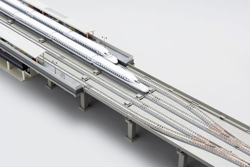 TOMIXマルチ高架橋対向式ホーム複々線高架化セット トミーテック，「マルチ高架橋対向式ホーム複々線高架化セット