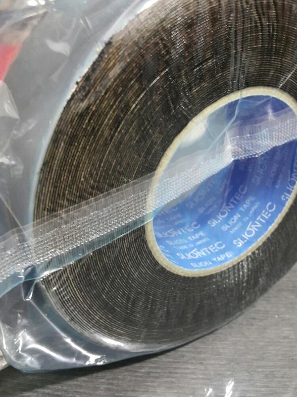 降價出售，日本 Japan Sliontec （鋁箔 丁基防水止漏膠帶）防水 止漏 單面 鋁箔 背膠。寬5cm長20米