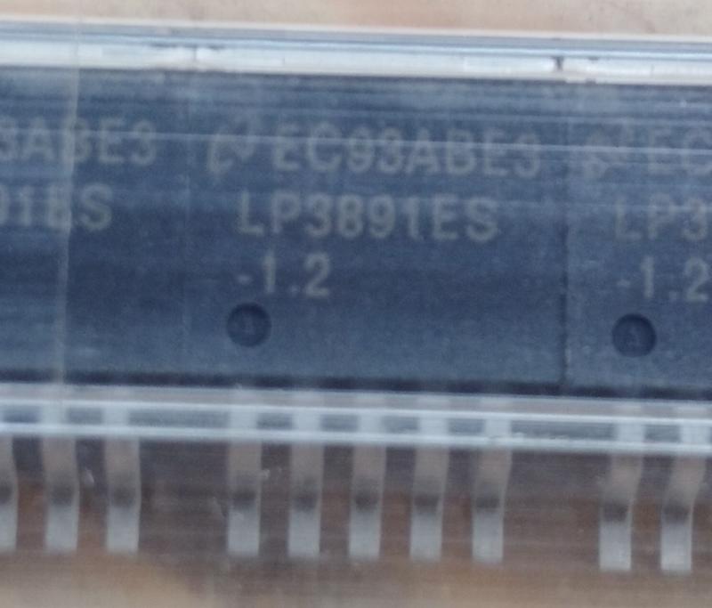 全新現貨LP3891ES-1.8 0.8A快速响应超低压降线性 
