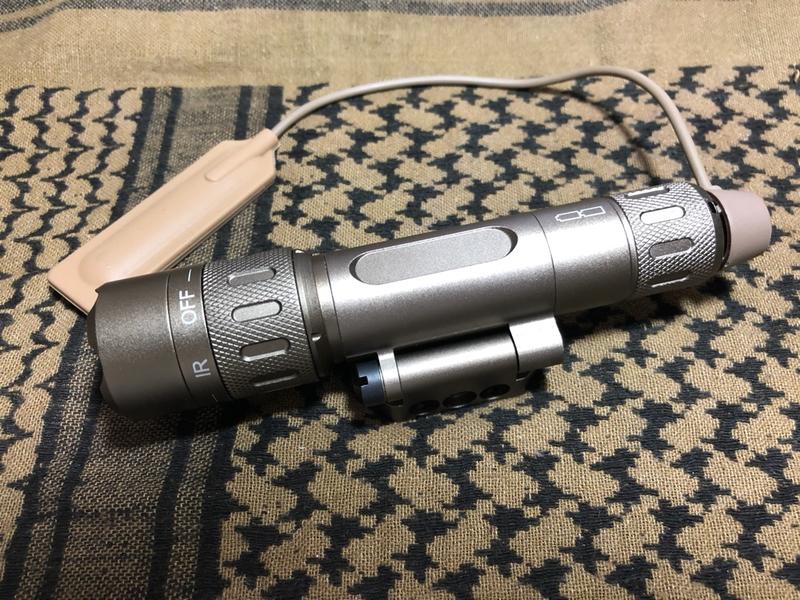 夜間進化WMX200 槍燈IR補光雙用 代雷刻側翻折疊版