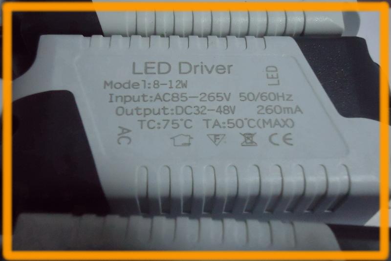 <電料貨車>LED 驅動器 電源 DRIVER 8-12W 全電壓AC85-265V (260mA))
