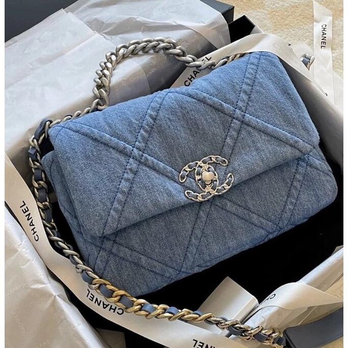 Chanel 19 26 discount cm