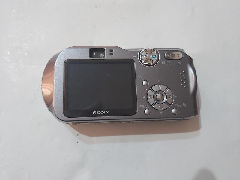 SONY Cyber--Shot DSC-P200 數位相機..品相如圖~