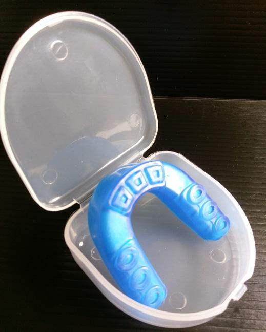 <最新款>外銷歐美之雙色防磨牙套/單層軟式護牙套(藍色款2牙套+2收納盒)