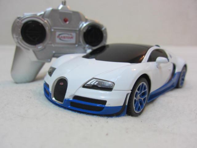 【KENTIM玩具城】1:24(1/24)全新原裝 布加迪Bugatti Veyron 16.4 Grand Sport Vitesse白色原廠授權RASTAR遙控車