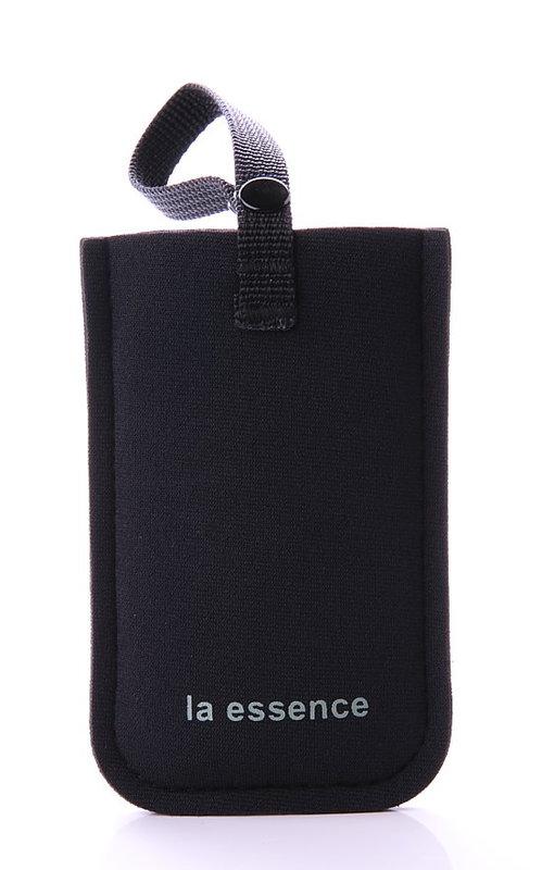 la essence OUTLET商品LE-213N 卡片.證件袋/磁卡保護套/鑰匙.優遊卡套~5折出清(黑色賣場)