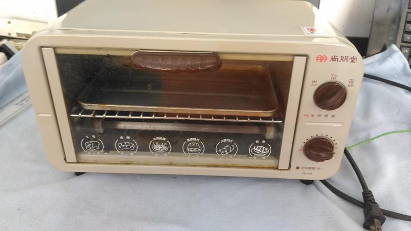 (齡22)二手簡易測試可過電~尚朋堂 SPT SO-328 8L電烤箱~如圖所示~售出不退