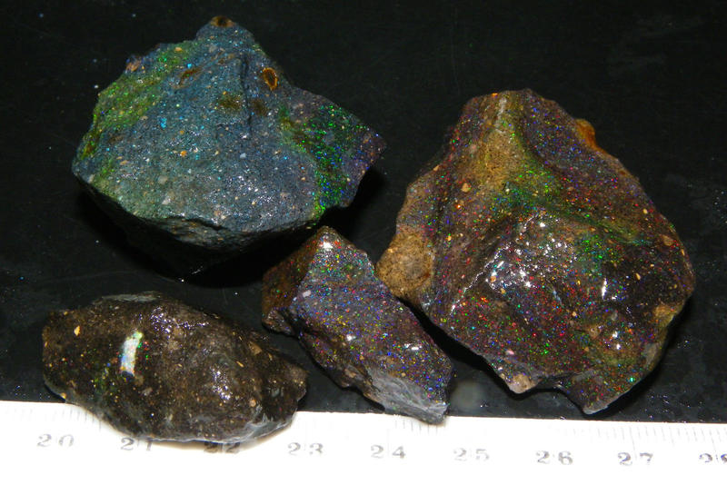 蛋白原石[J2604-5018-57]+360.0cts(4pcs) 100％天然無燒 紅綠橙藍等火閃 洪都拉斯矩陣蛋白