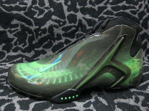 Nike zoom 2024 hyperflight superhero kobe