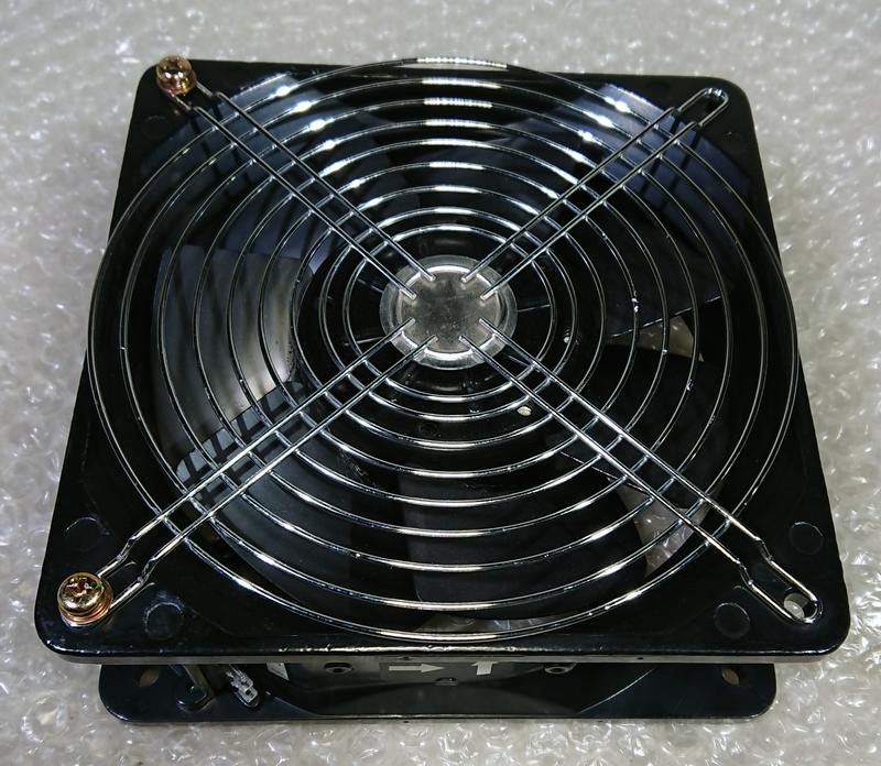 ◢ 簡便宜 ◣  二手 日本製 ROYAL FAN 160*55 mm 鐵葉風扇 UT626DG-TP  逆變器冷卻風