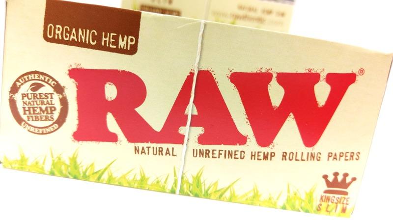 RAW Organic Hemp Single Wide 68mm*36mm 麻纖維菸紙西班牙製造