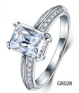 鑽戒2克拉母綠切割 求婚 結婚 情人節禮物 鑽石高仿真鑽石純銀戒指 首飾   FOREVER鑽寶