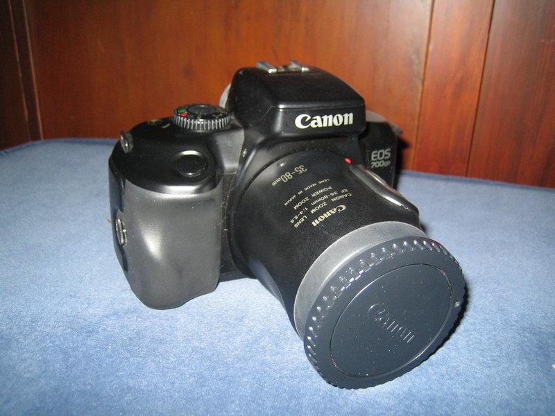 Canon EOS 700QD 單眼底片式相機+35-80mm鏡頭 (附原廠相機包)