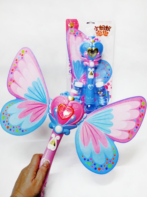 【常田 EZ GO】聲光泡泡棒 蝴蝶魔法泡泡棒 音樂魔法棒 聲光電動仙女棒 電動閃光棒 魔法棒