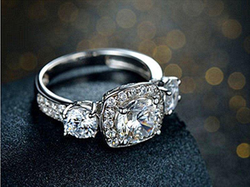 結婚求婚戒指女鑽石 1.25克拉犒賞 精工微鑲高碳仿真鑽戒指精工爪鑲單碳原子鑽戒純銀鍍鉑金指環  FOREVER鑽寶