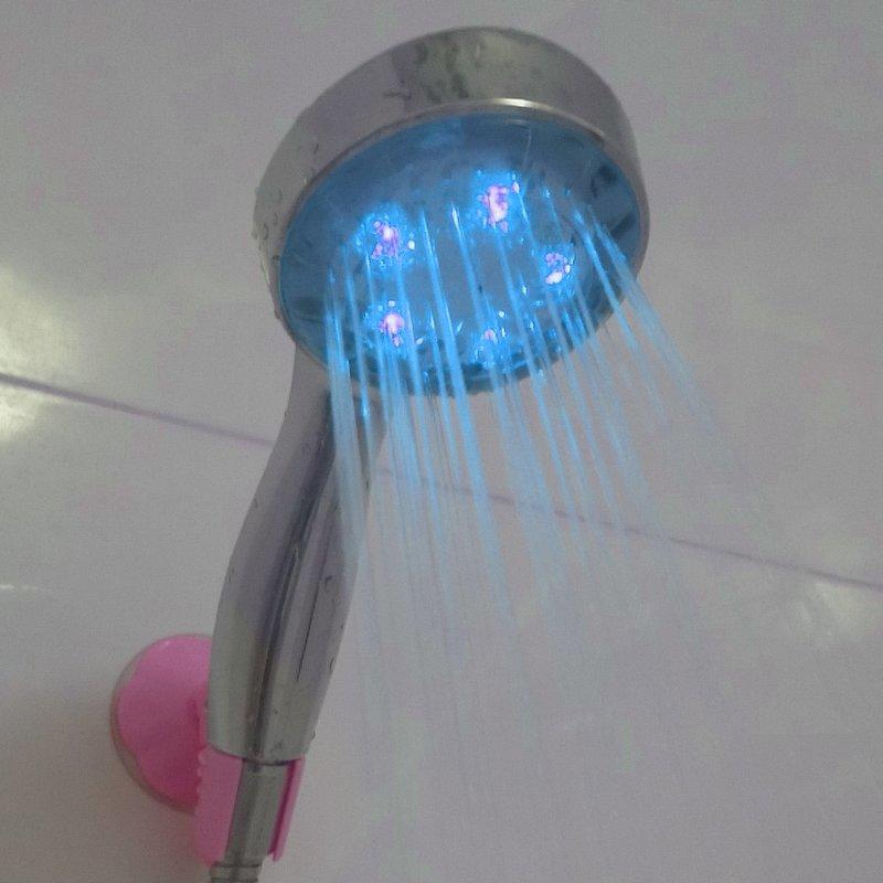 愛家捷時尚溫控變色噴水頭 LED溫控三色蓮蓬頭/三色炫彩花灑 蓮蓬頭 簡易辨識水溫 增加沐浴安全 浴室樂趣
