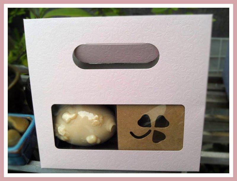 手工皂包裝盒5075二入貼窗提盒粉紅玫瑰紋8號盒用