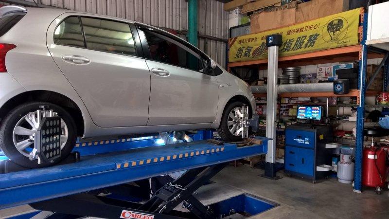 [平鎮協和輪胎]普利司通BRIDGESTONE R200 700R15 700/15台灣製裝到好 | 露天市集 | 全台最大的網路購物市集