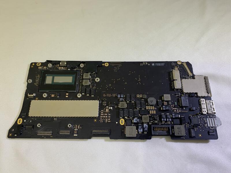 MacBook Pro A1502 2015年 故障主板 料粄