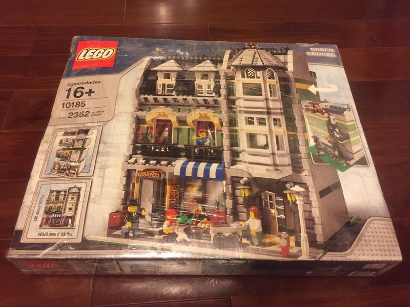 LEGO 10185 GREEN GROCER 綠色雜貨店(外盒已拆 內袋全新未拆 )