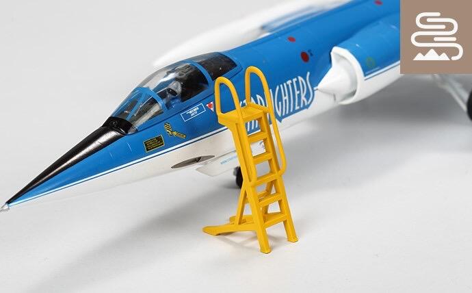 【模王 現貨】F-104 F104 ~ IDF  經國號  登機梯 比例 1/72 塑膠材質
