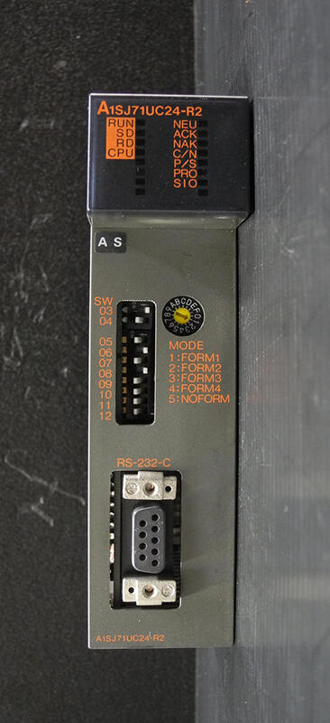 三菱 A1SJ71UC24-R2 電腦串接通訊模組 - [ QR125 * ]