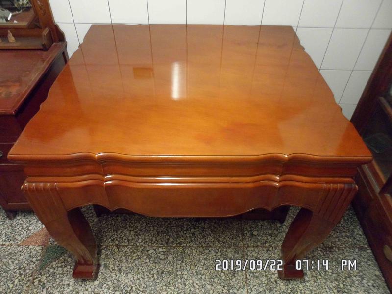 台灣 檜木 餐桌 HINOKI 扁柏 黃檜 餐桌 (桌面整塊木板)
