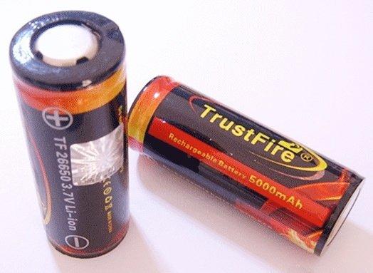 高品質最好的TrustFire可充電鋰電池TR-26650,3.7V 5000mAh保護板低自放率 過充過放保護,平頭