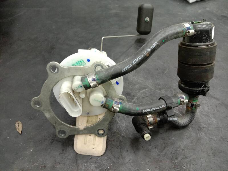 BMW G310R 氣油幫浦16148545351.節氣門13548558299.噴油嘴13548567883 | 露天市集 | 全台最大的 ...