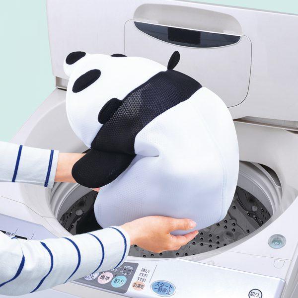 【臣喵小舖】日本Daiya 熊貓造型洗衣袋 衣物收納袋 抱枕 貓熊