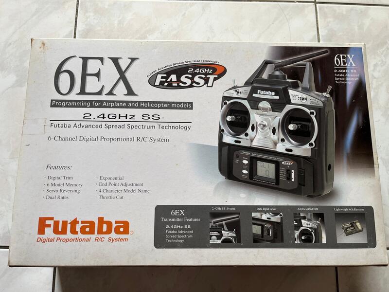 (大樹的家): Futaba T6EX 2.4GHz FASST 遙控器組(新版附 R606FS 接收器)大特價