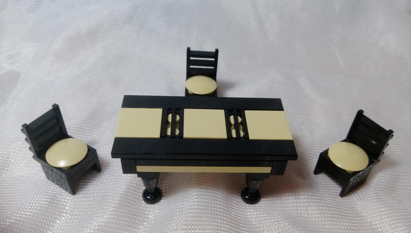 樂高 LEGO 黑米色 古典式餐桌椅組 <七成新>