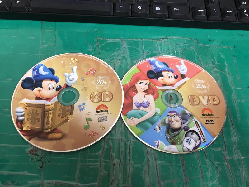 二手裸片CD 寰宇 Disney's 迪士尼美語世界 World Family CD+DVD <Z11>