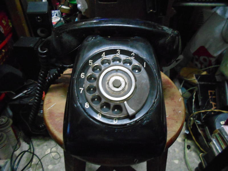 早期撥盤式電話機 黑色 軍綠色