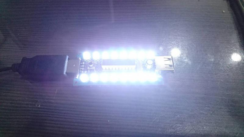 [8051DIY] USB2.0轉板 8+8白光LED霹靂燈跑馬燈~手焊實驗板