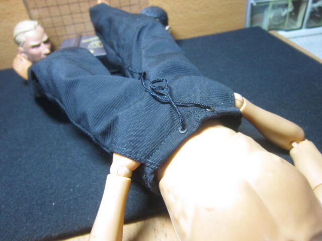 RJ3休閒部門 運動S1款1/6黑色繫繩束腰長褲一件(兩口袋可置物) mini模型