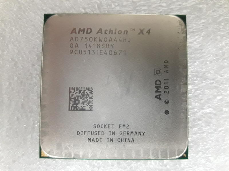 Ⓢ就是硬Ⓢ AMD X4-750K 3.4G/4.0G 4M 100W CPU 正式版 FM2 處理器 附原廠渦輪風扇
